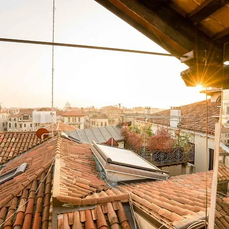 Apartment Romantic Penthouse Venedig